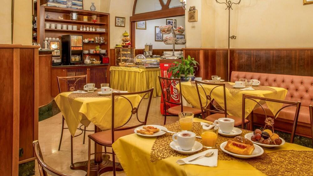Hotel Assisi Rome Luaran gambar